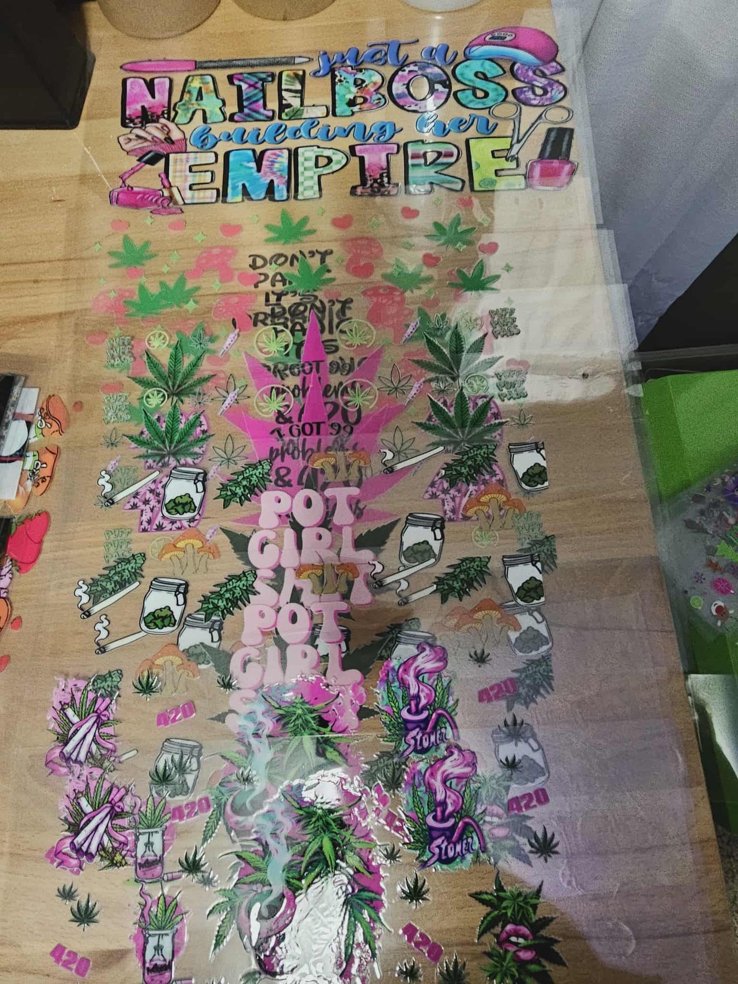 14 colored UVDTF decals and 3 DTF