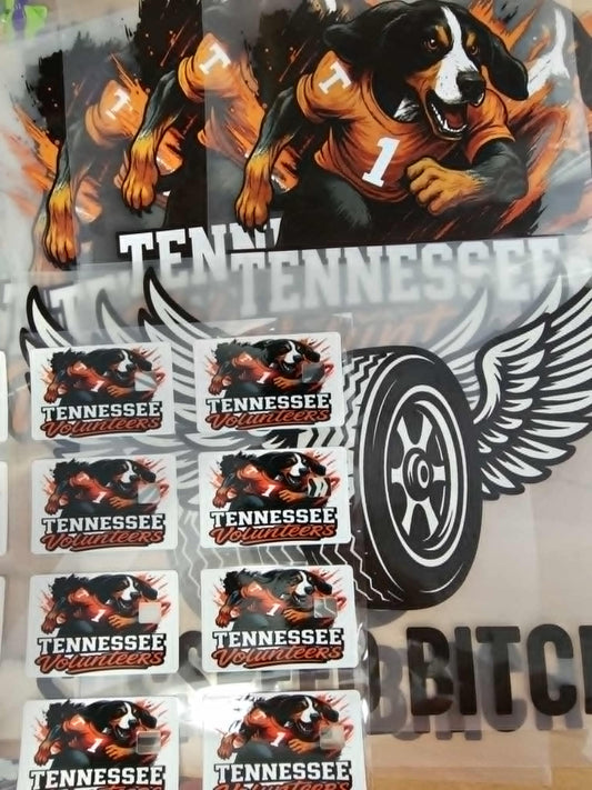 10 colored UVDTF decals and 13 DTF