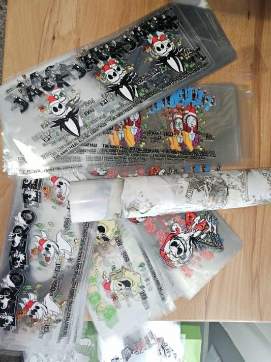 555 colored UVDTF decals and 10 DTF
